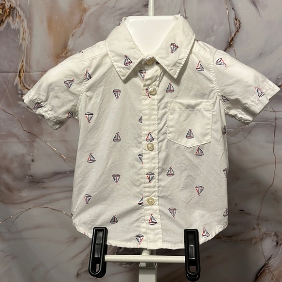 Carters Sailboat Collared Button Up Short Sleeve Red White and Blue Size 3 month - Picture 1 of 5